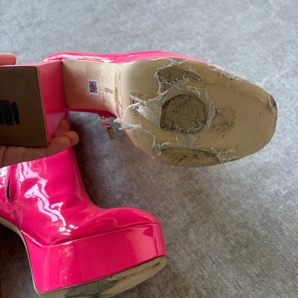 $500 Larroudé Dolly Boots in Pink Patent Leather - Picture 9 of 9
